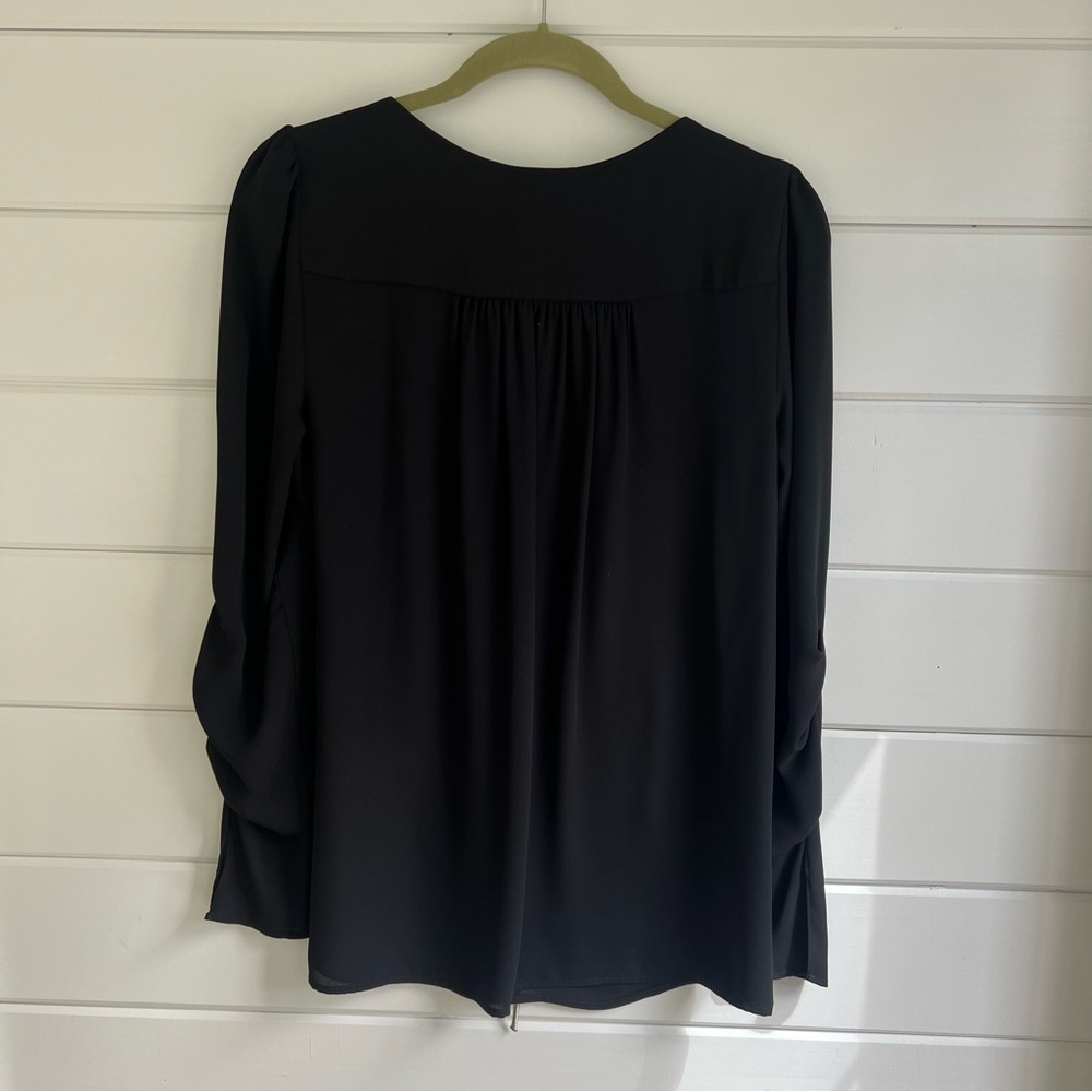 Bobeau Collection black blouse - Picture 2 of 6
